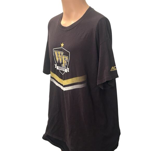 Wake Forest Demon Deacons Soccer t-shirt - Men’s XL, Extra Large - Picture 4 of 7